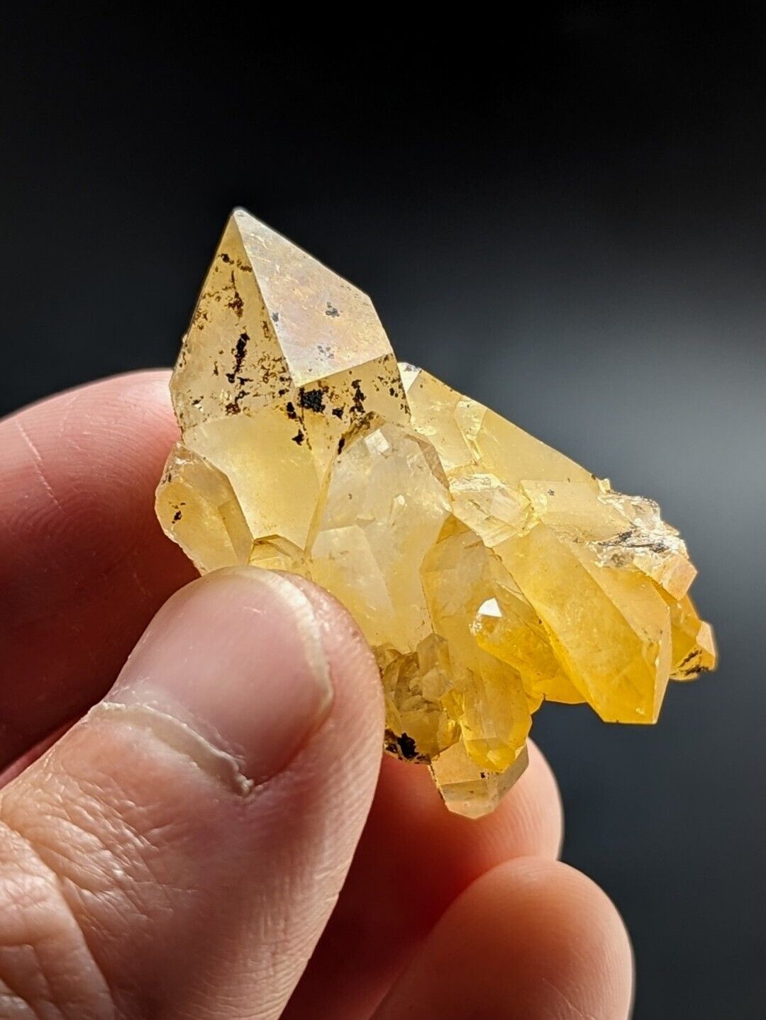 Unique Quartz Crystal Floater - Garland County Arkansas w/ natural iridescence - Collectibles:Rocks Fossils &