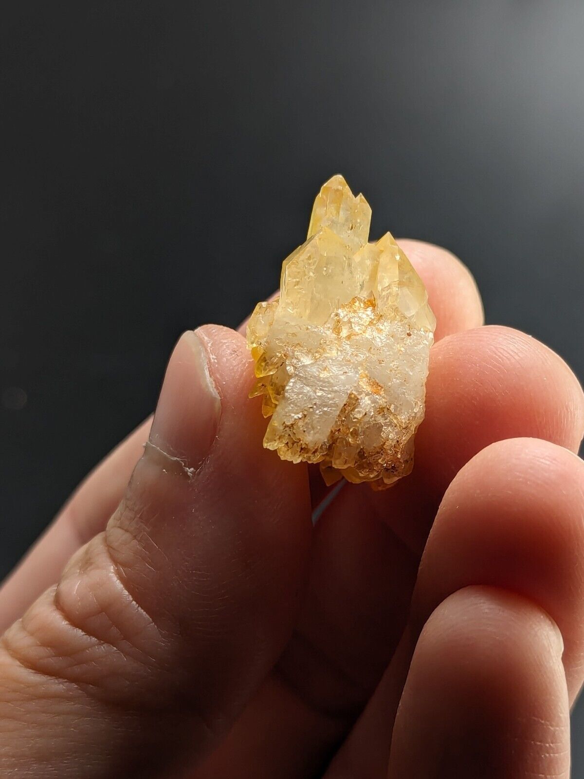 Unique Quartz Crystal Floater - Garland County Arkansas w/ natural iridescence - Collectibles:Rocks Fossils &