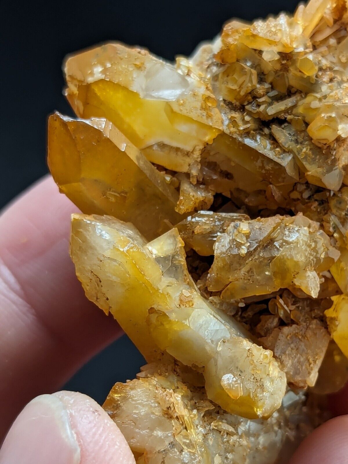 Unique Quartz Crystal Floater - Garland County Arkansas w/ natural iridescence - Collectibles:Rocks Fossils &