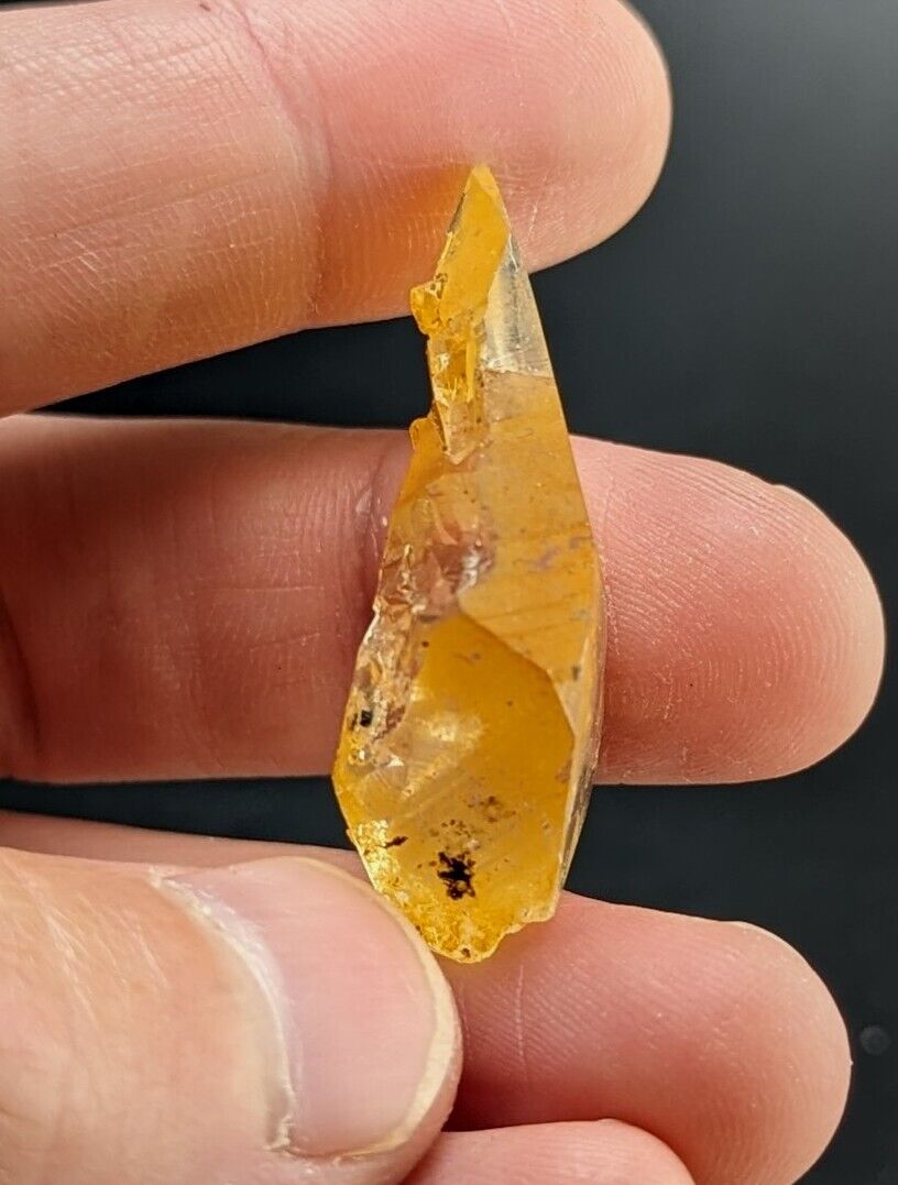 Unique Quartz Crystal Floater - Garland County Arkansas w/ natural iridescence - Collectibles:Rocks Fossils &