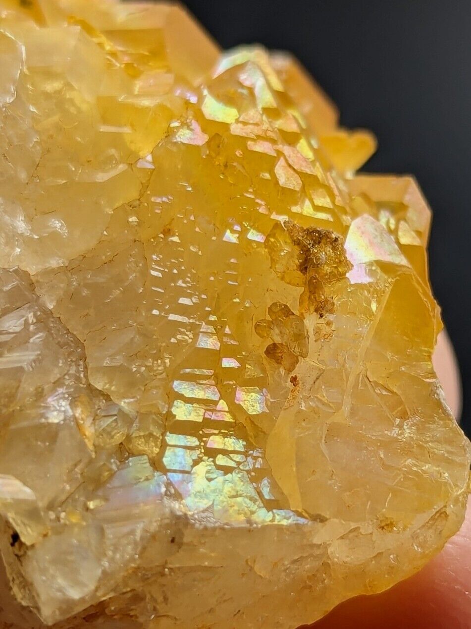 Unique Quartz Crystal Floater - Garland County Arkansas w/ natural iridescence - Collectibles:Rocks Fossils &