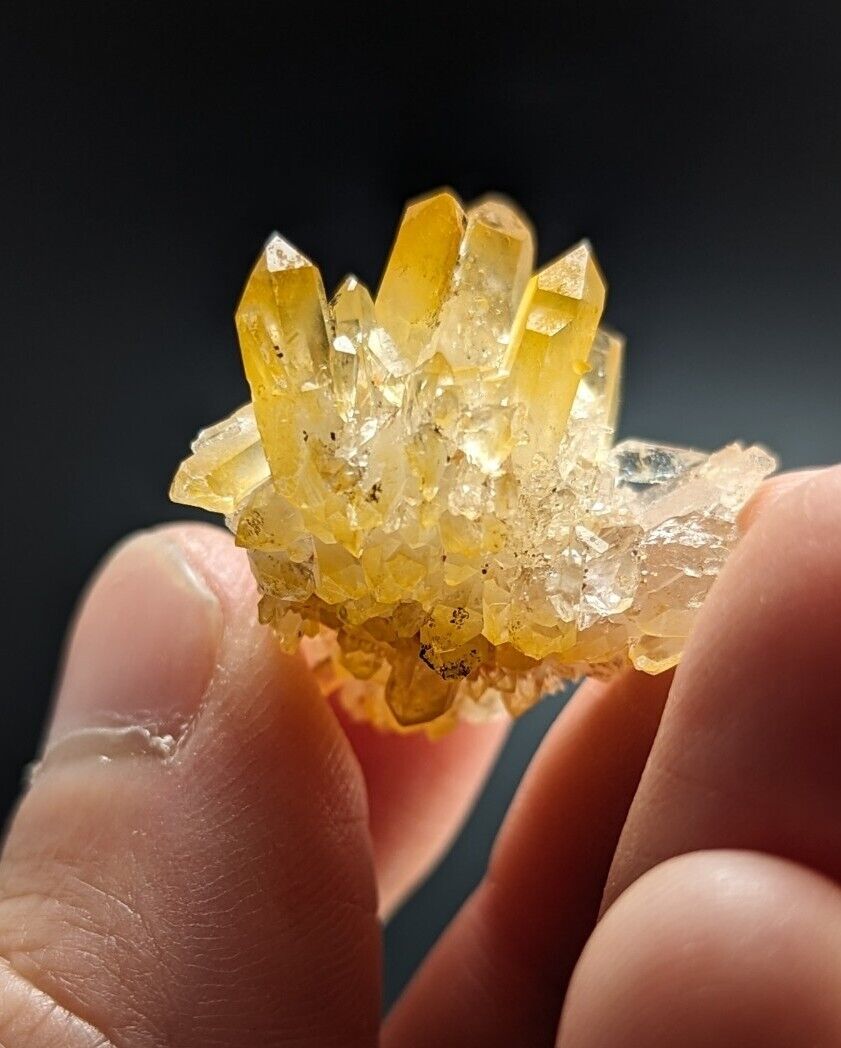 Unique Quartz Crystal Floater - Garland County Arkansas w/ natural iridescence - Collectibles:Rocks Fossils &