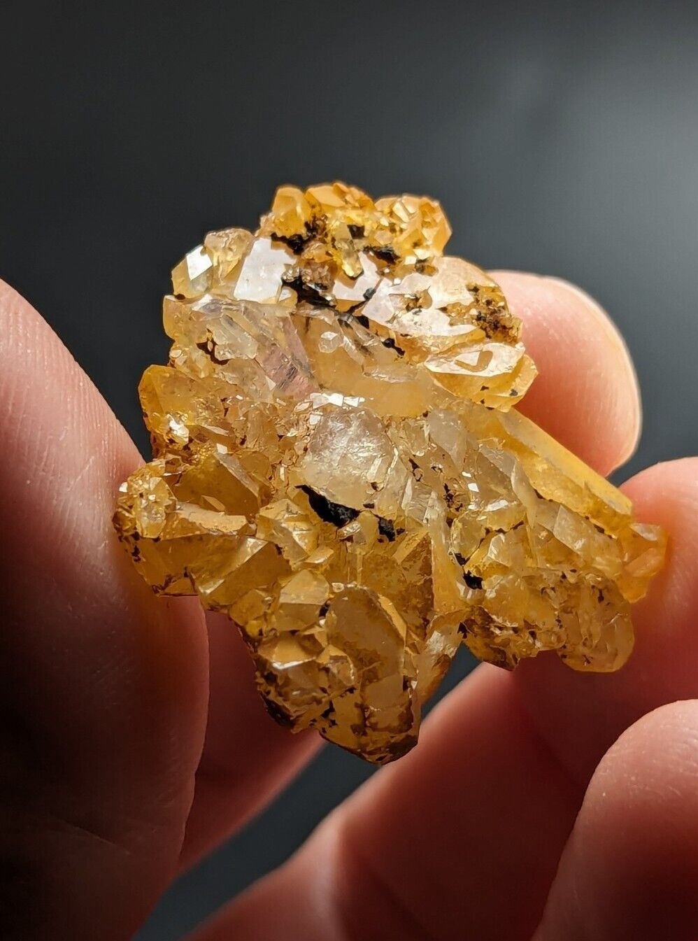 Unique Quartz Crystal Floater - Garland County Arkansas w/ natural iridescence - Collectibles:Rocks Fossils &