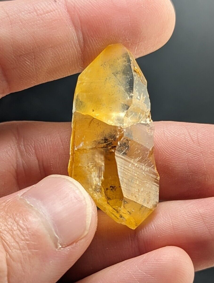 Unique Quartz Crystal Floater - Garland County Arkansas w/ natural iridescence - Collectibles:Rocks Fossils &