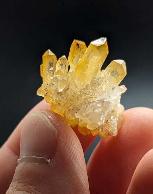 Unique Quartz Crystal Floater - Garland County Arkansas w/ natural iridescence - Collectibles:Rocks Fossils &