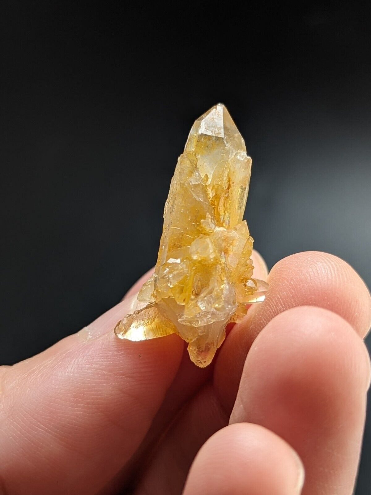 Unique Quartz Crystal Floater - Garland County Arkansas w/ natural iridescence - Collectibles:Rocks Fossils &