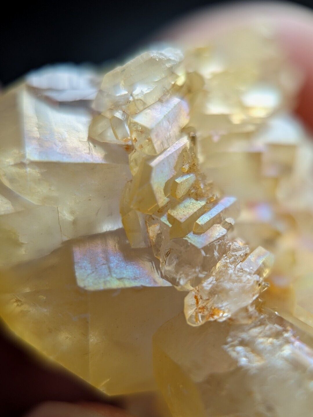 Unique Quartz Crystal Floater - Garland County Arkansas w/ natural iridescence - Collectibles:Rocks Fossils &