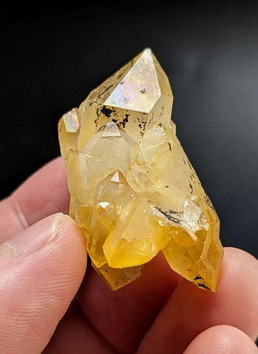 Unique Quartz Crystal Floater - Garland County Arkansas w/ natural iridescence - Collectibles:Rocks Fossils &