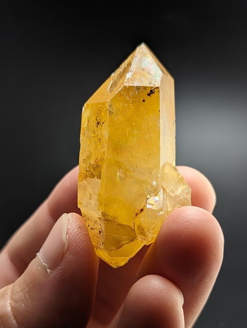 Unique Quartz Crystal Point - Garland County Arkansas w/ natural iridescence - Collectibles:Rocks Fossils &
