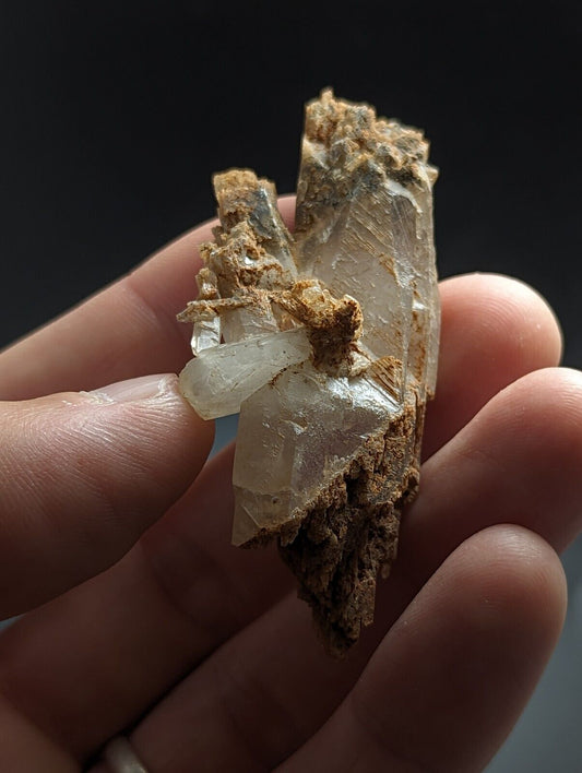 Unique Sand-included Quartz Crystal w/ etchings Garland County Arkansas - Collectibles:Rocks Fossils &