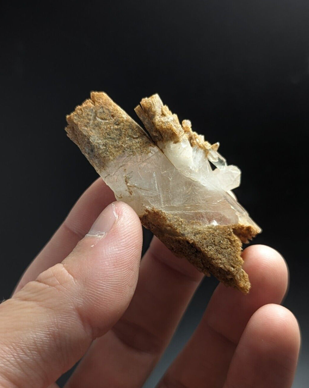 Unique Sand-included Quartz Crystal w/ etchings Garland County Arkansas - Collectibles:Rocks Fossils &