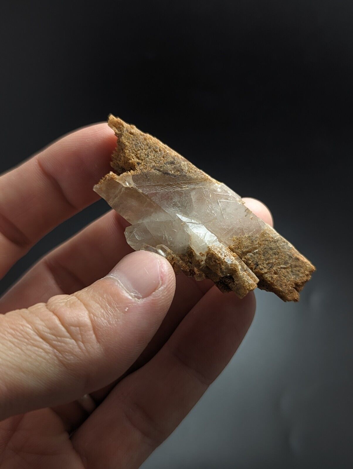 Unique Sand-included Quartz Crystal w/ etchings Garland County Arkansas - Collectibles:Rocks Fossils &