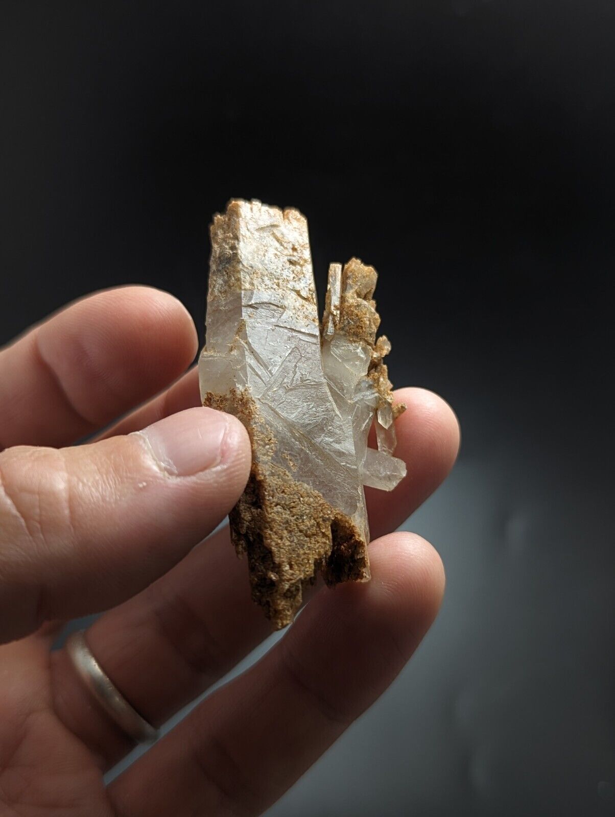 Unique Sand-included Quartz Crystal w/ etchings Garland County Arkansas - Collectibles:Rocks Fossils &
