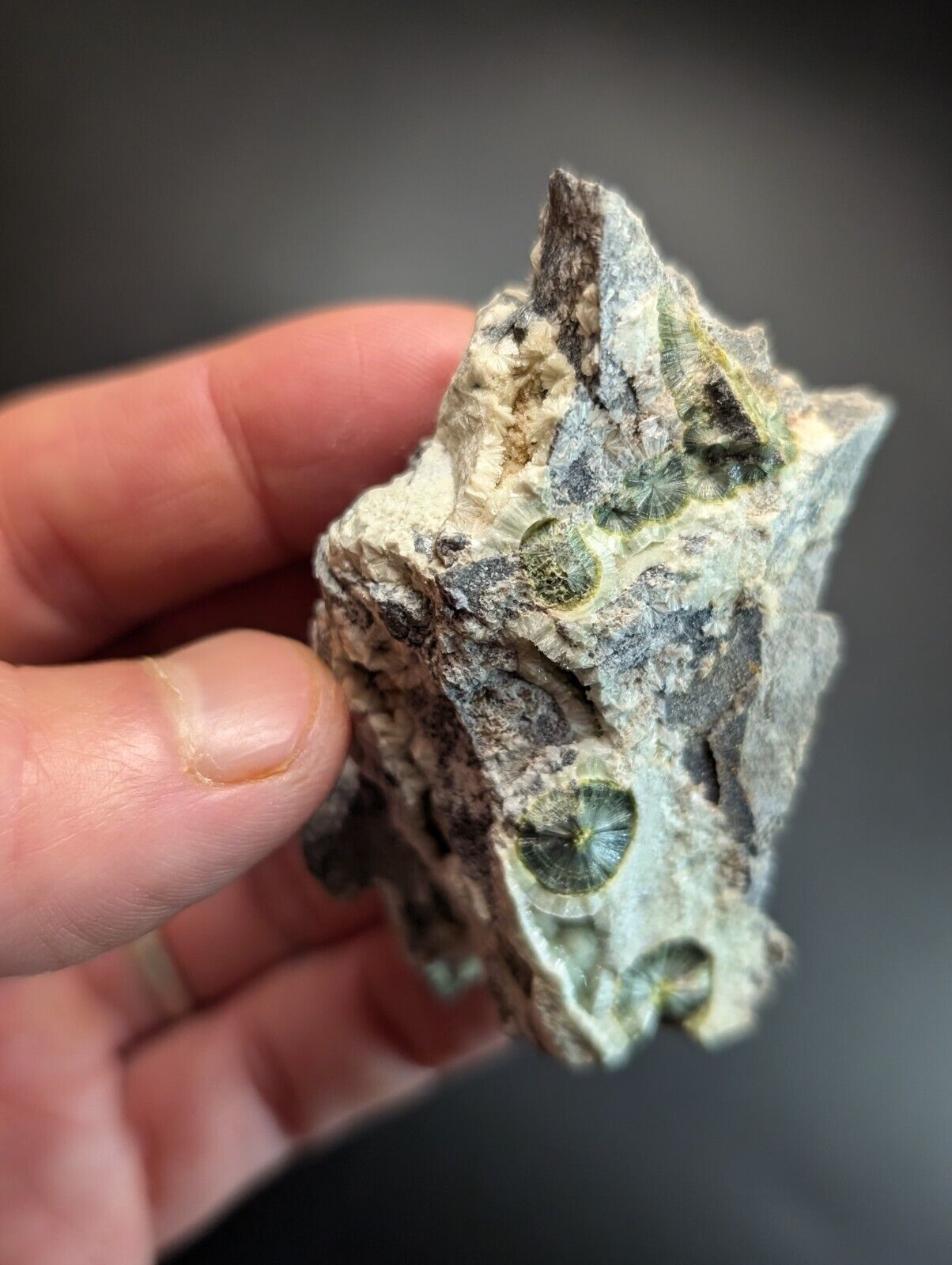 UV Reactive Wavellite -Old Stock - Mauldin Mountain Arkansas Amazing Eye Forms - Collectibles:Rocks Fossils &