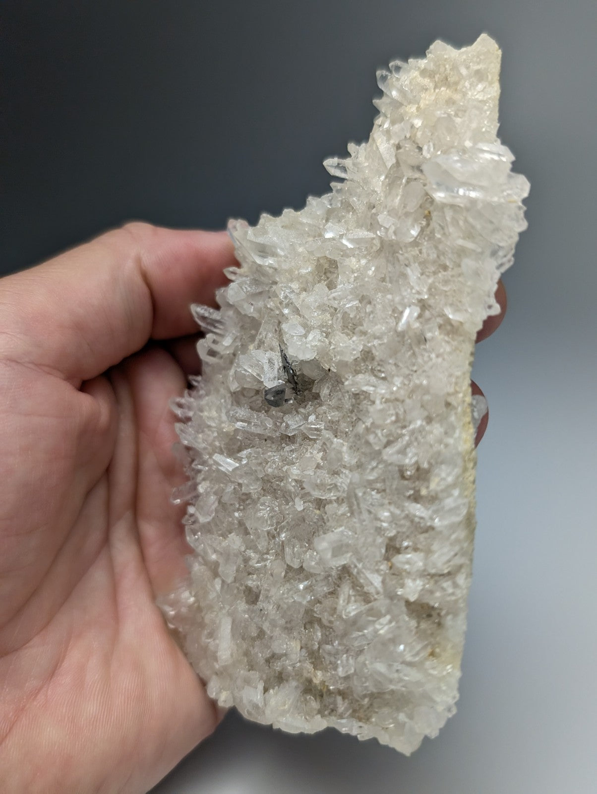 Very rare brookite on quartz geode with clear faceted crystals from miller mountain garland county arkansas usa