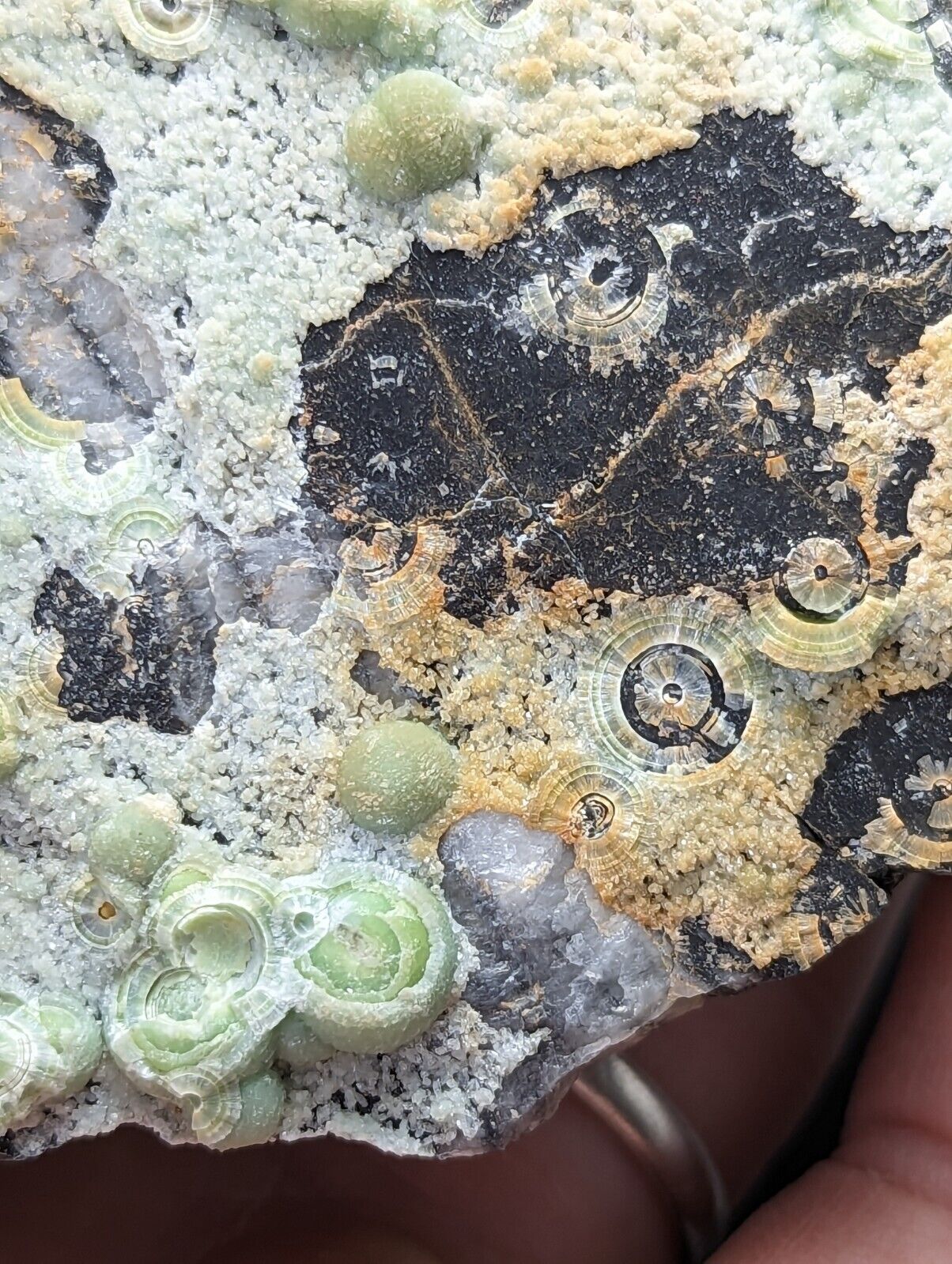 Wavellite display piece- Fantastic Old Stock- Mauldin Mountain Arkansas 2 + lbs - Collectibles:Rocks Fossils &