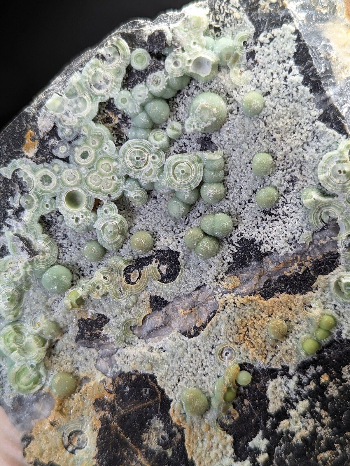 Wavellite display piece- Fantastic Old Stock- Mauldin Mountain Arkansas 2 + lbs - Collectibles:Rocks Fossils &