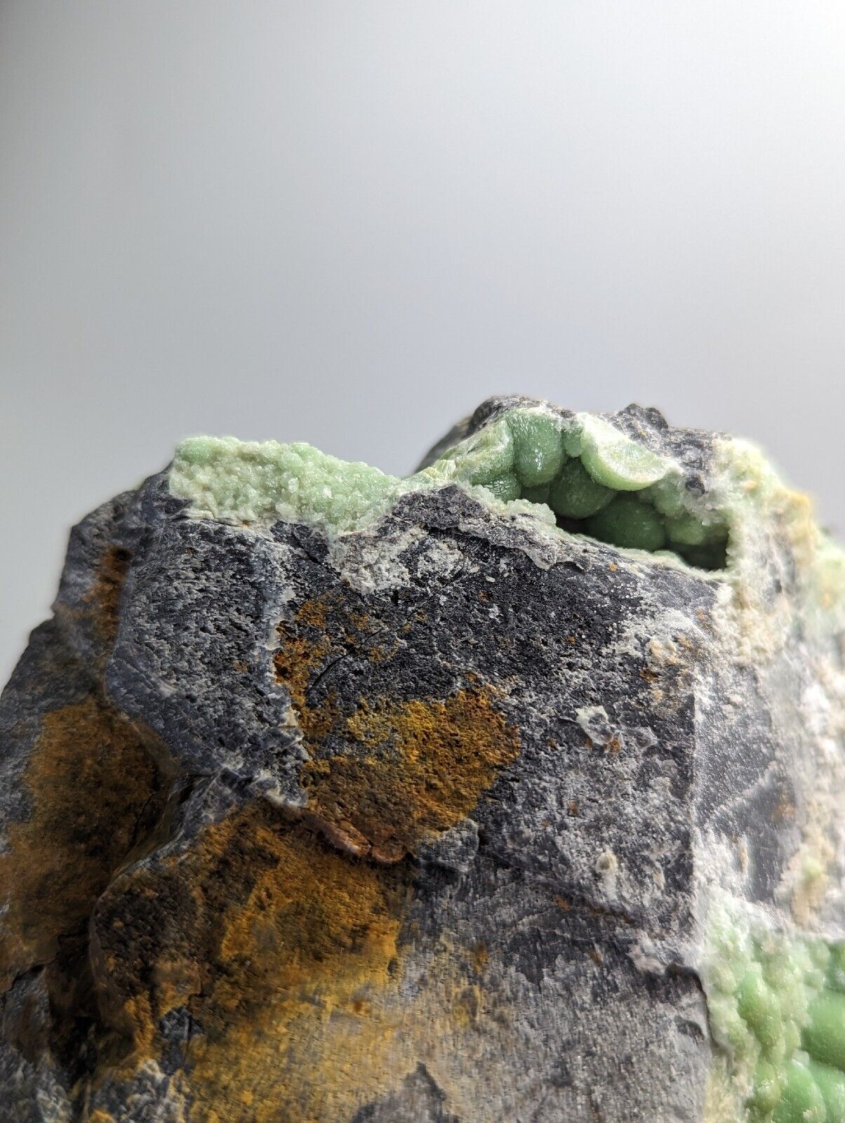 Wavellite display piece- Old Stock - Mauldin Mountain Arkansas Large - Collectibles:Rocks Fossils & Minerals:Crystals
