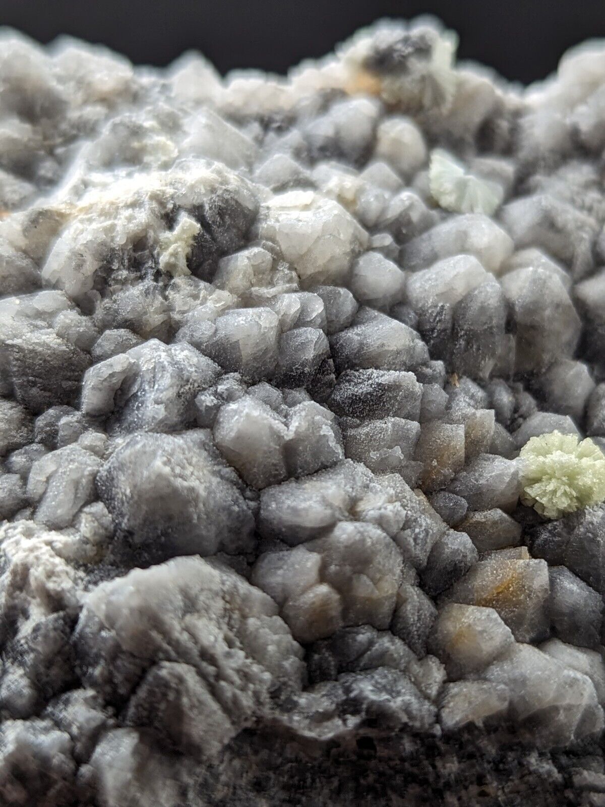 Wavellite on Grey Quartz - Mauldin Mountain Montgomery County Arkansas Rare - Collectibles:Rocks Fossils &