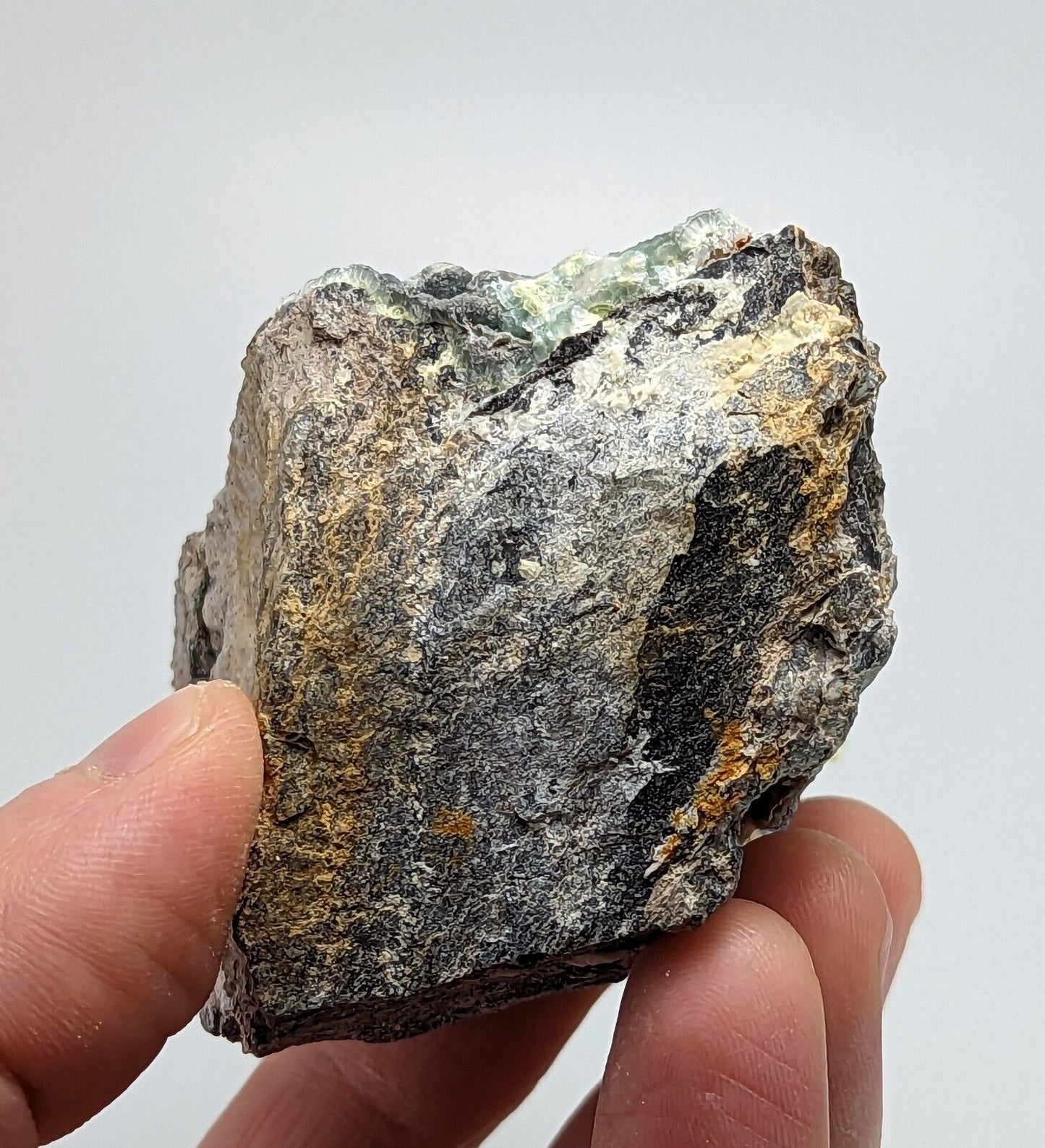 Wavellite - Mauldin Mountain Arkansas montgomery co. - Collectibles:Rocks Fossils & Minerals:Crystals Mineral