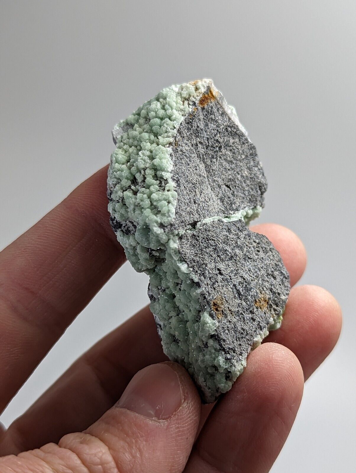Wavellite - Mauldin Mountain Montgomery County Arkansas - Collectibles:Rocks Fossils & Minerals:Crystals Mineral