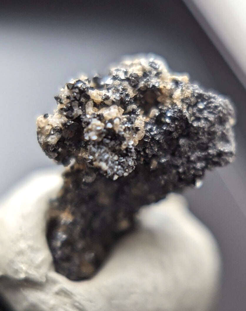 Wavellite + Quartz + Brookite Cluster - Set of 3 w/ case - Old Stock - Arkansas - Collectibles:Rocks Fossils &