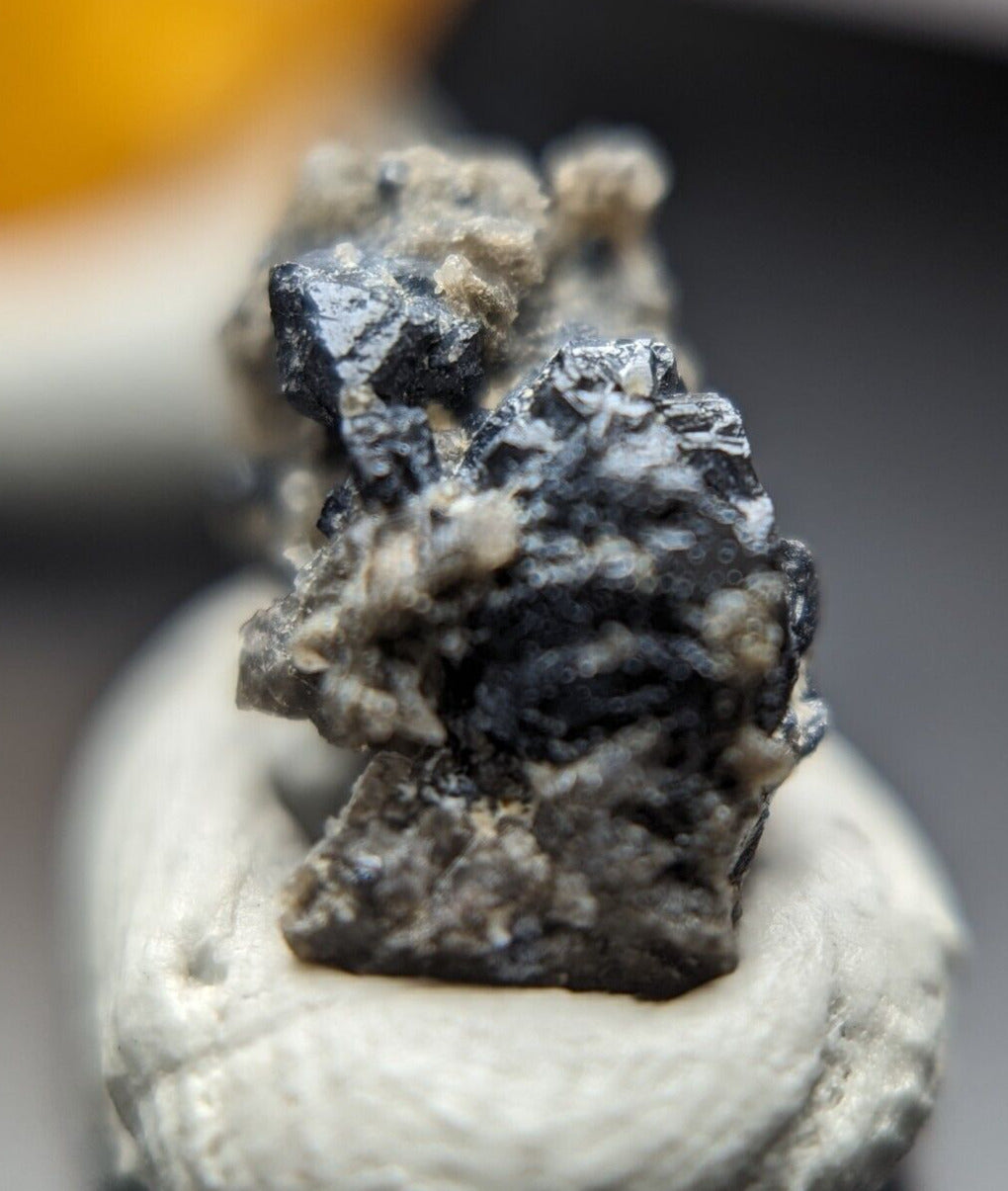 Wavellite + Quartz + Brookite Cluster - Set of 3 w/ case - Old Stock - Arkansas - Collectibles:Rocks Fossils &