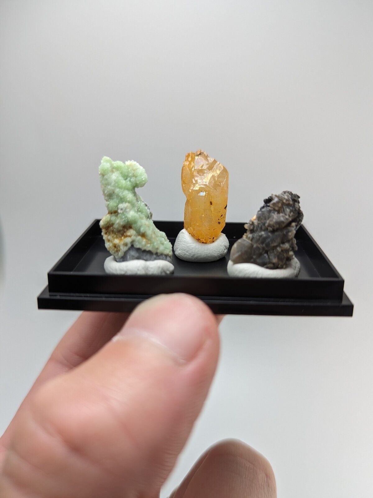 Wavellite + Quartz + Brookite Cluster - Set of 3 w/ case - Old Stock - Arkansas - Collectibles:Rocks Fossils &
