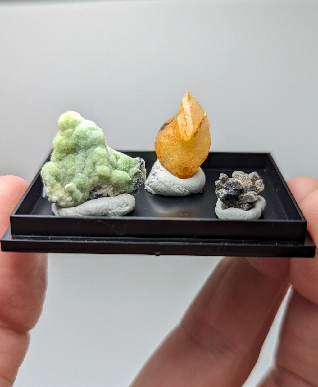 Wavellite + Quartz + Brookite Cluster - Set of 3 w/ case - Old Stock - Arkansas - Collectibles:Rocks Fossils &