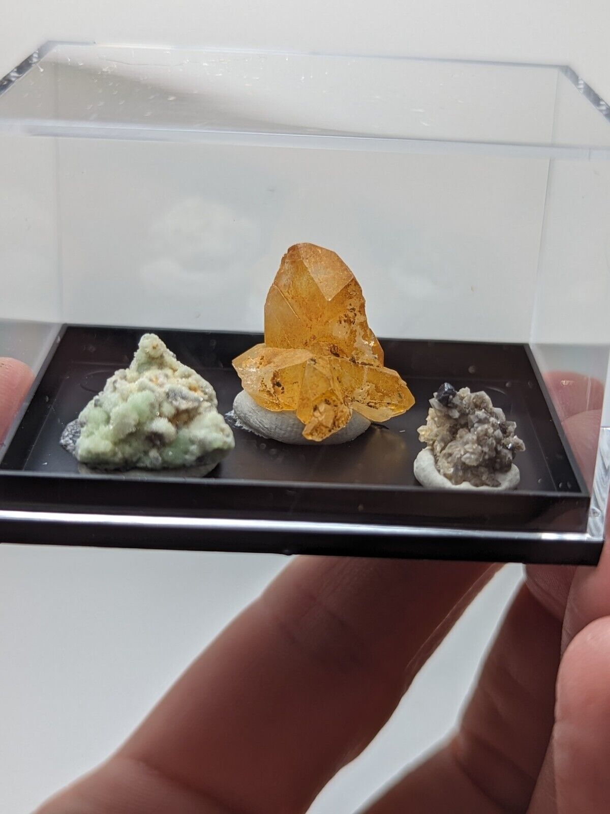 Wavellite + Quartz + Brookite Cluster - Set of 3 w/ case - Old Stock - Arkansas - Collectibles:Rocks Fossils &