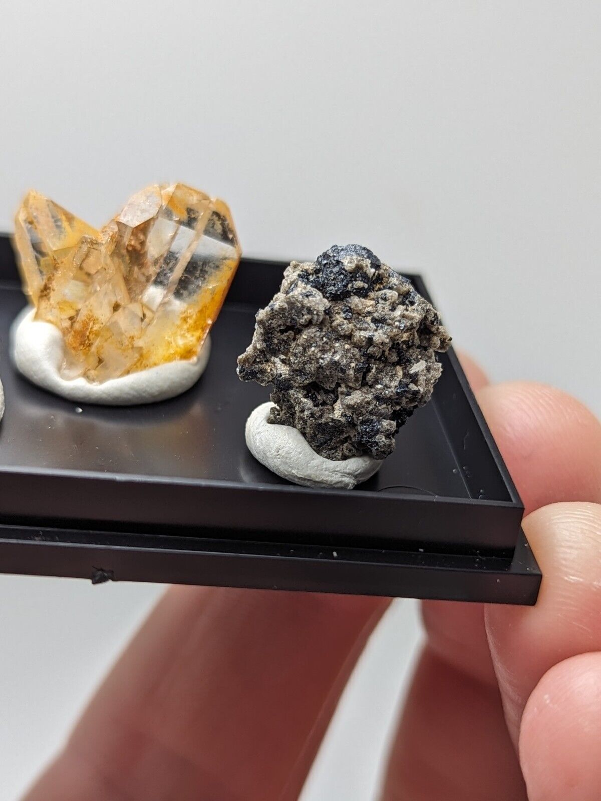 Wavellite + Quartz + Brookite Cluster - Set of 3 w/ case - Old Stock - Arkansas - Collectibles:Rocks Fossils &