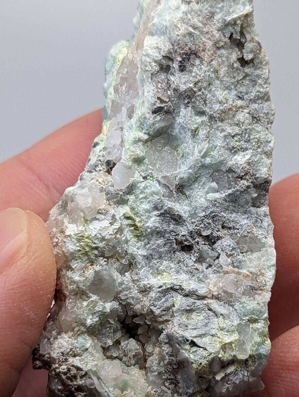 Wavellite on Quartz - Mauldin Mountain Montgomery County Arkansas - Collectibles:Rocks Fossils & Minerals:Crystals