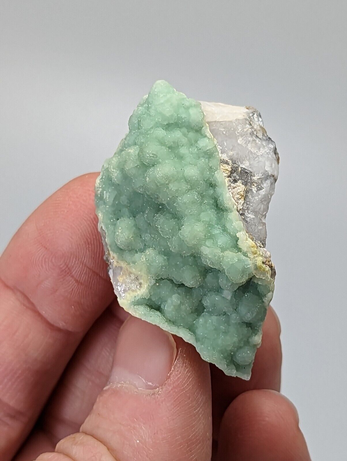 Wavellite on Quartz - Mauldin Mountain Montgomery County Arkansas - Collectibles:Rocks Fossils & Minerals:Crystals