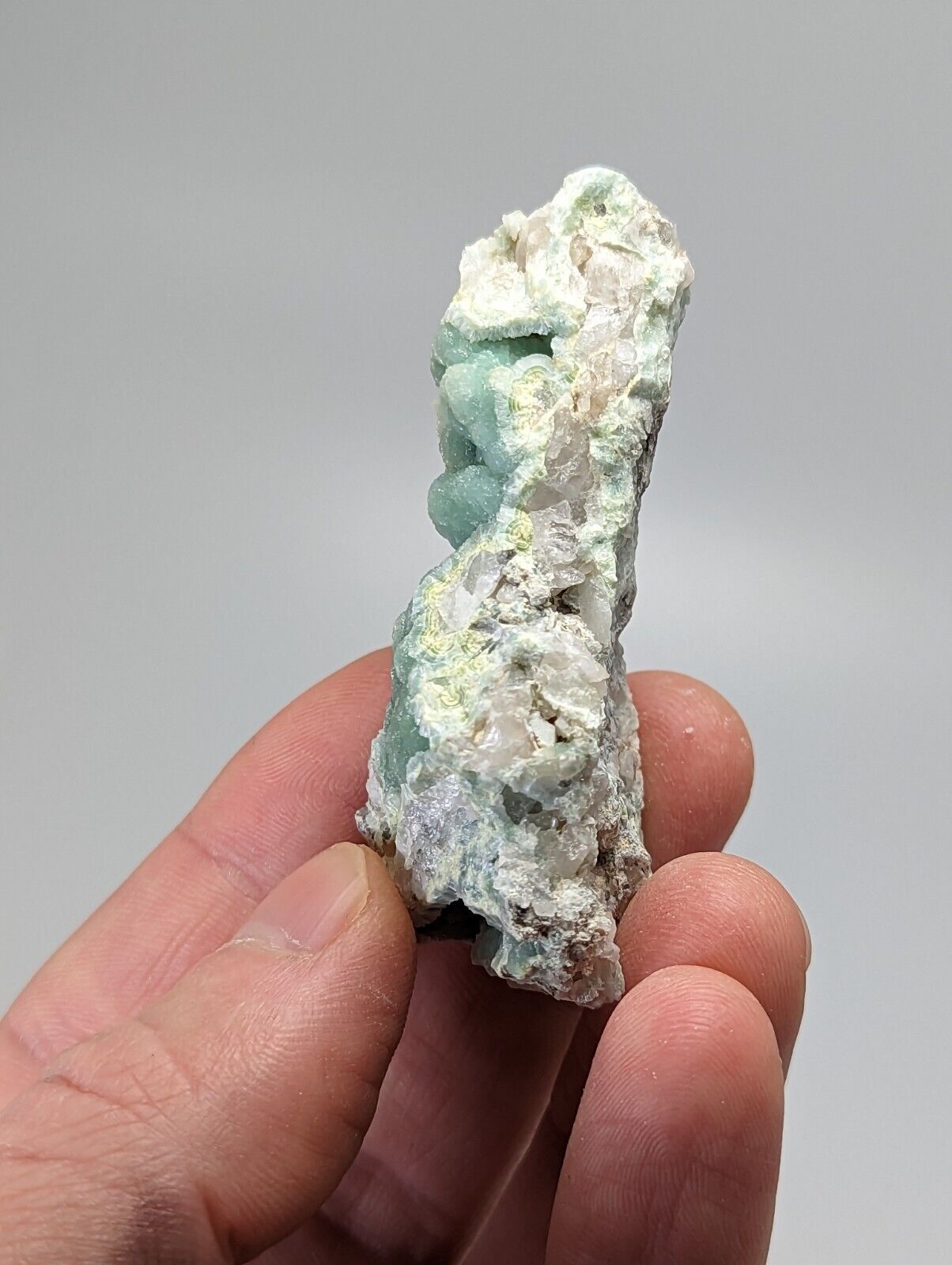 Wavellite on Quartz - Mauldin Mountain Montgomery County Arkansas - Collectibles:Rocks Fossils & Minerals:Crystals