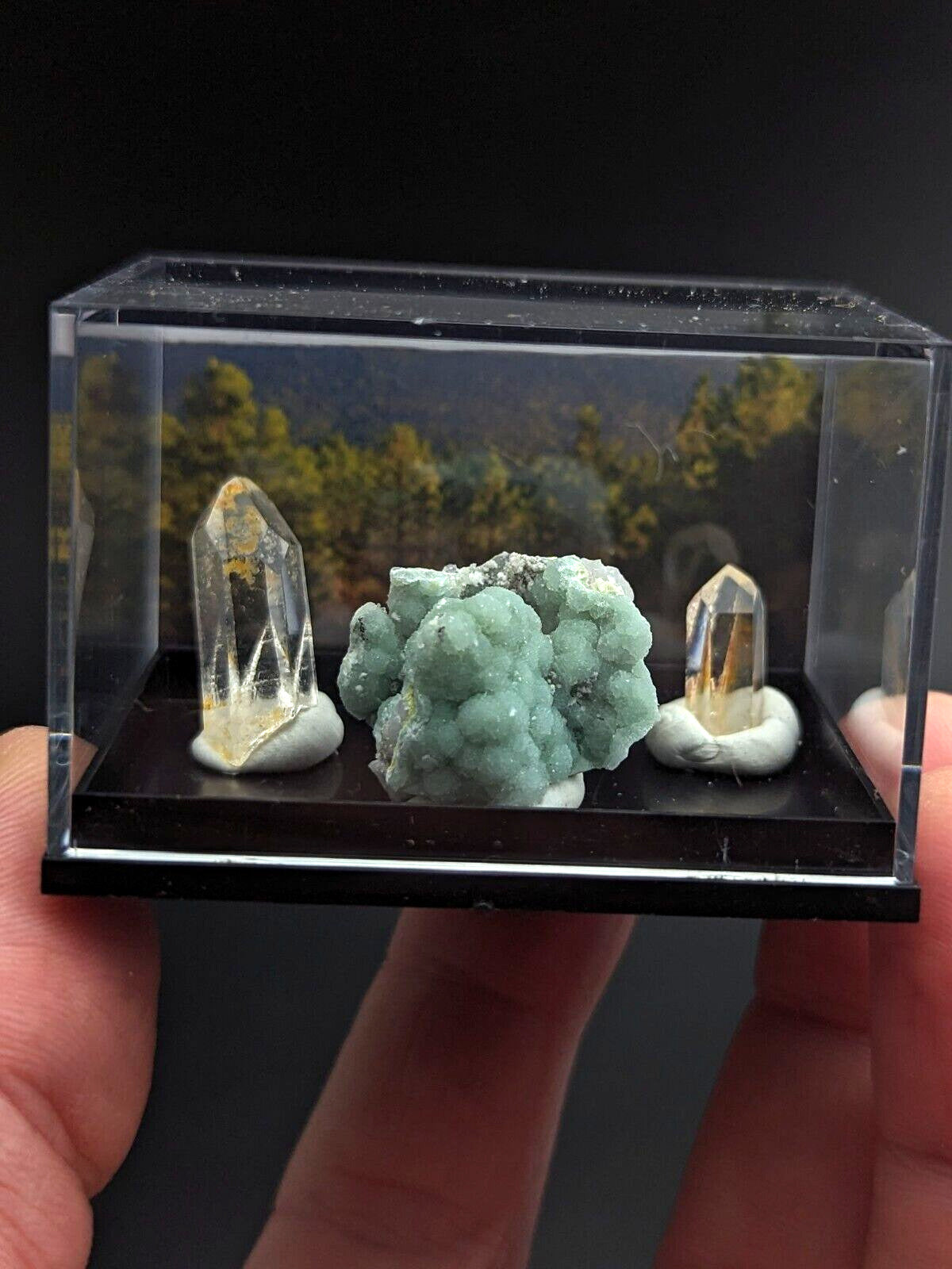 Wavellite + Quartz Set of 3 w/ case - Old Stock - Montgomery County Arkansas - Collectibles:Rocks Fossils &