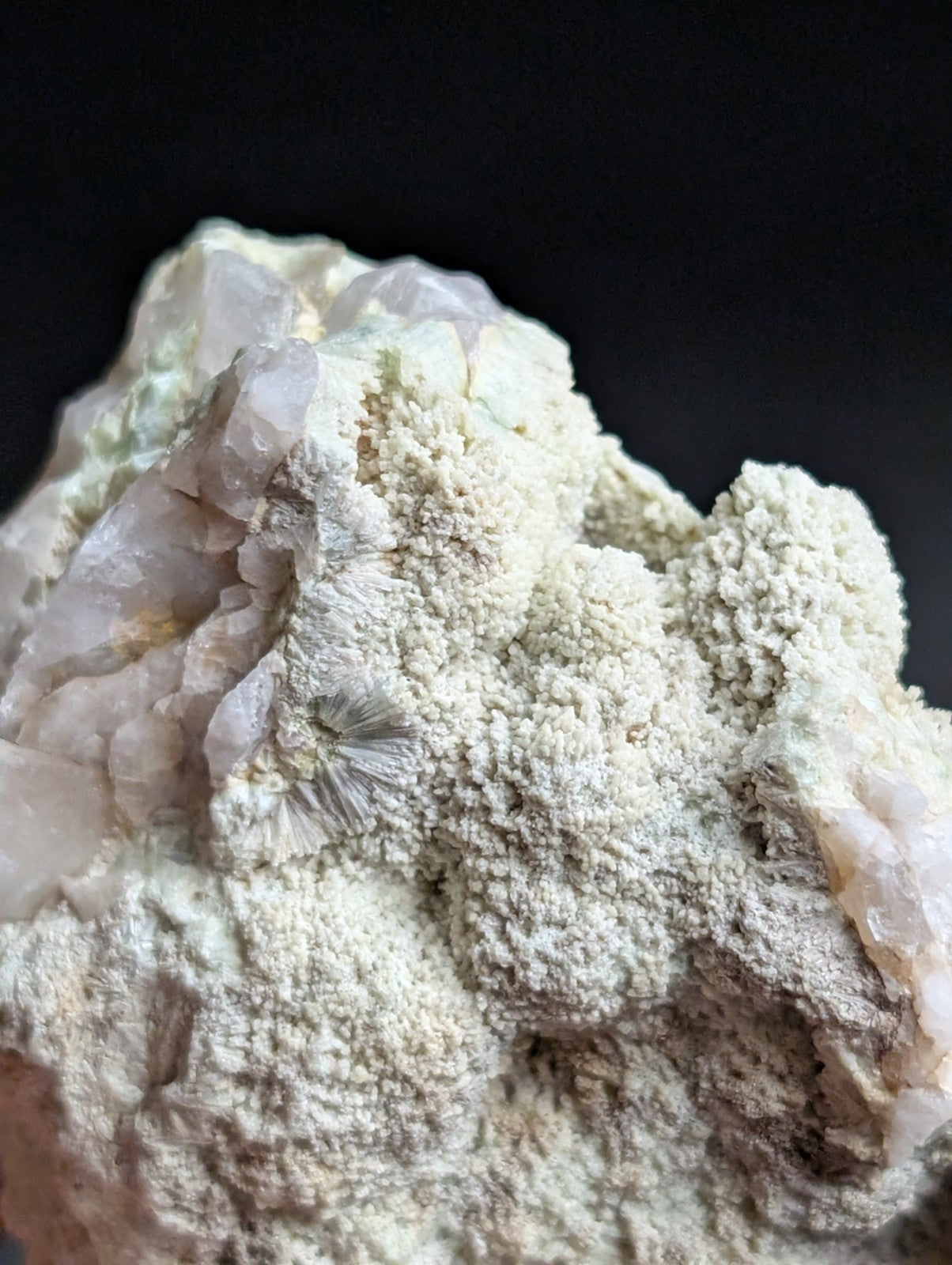 Wavellite on Smoky Quartz - Rare Old Stock - Polk County Arkansas Super Unique - Collectibles:Rocks Fossils &
