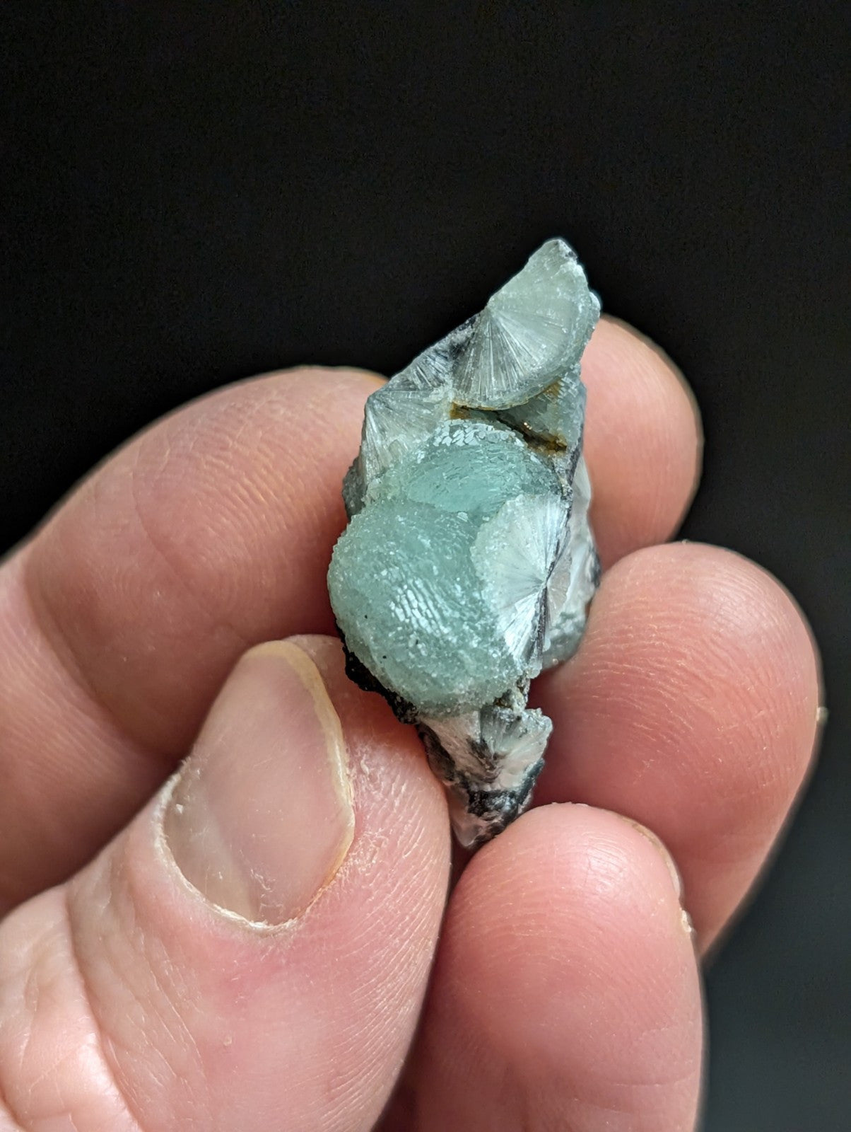 Wavellite w/ Great Crystallization Mauldin Mountain,Montgomery Co. Arkansas A + - Collectibles:Rocks Fossils &