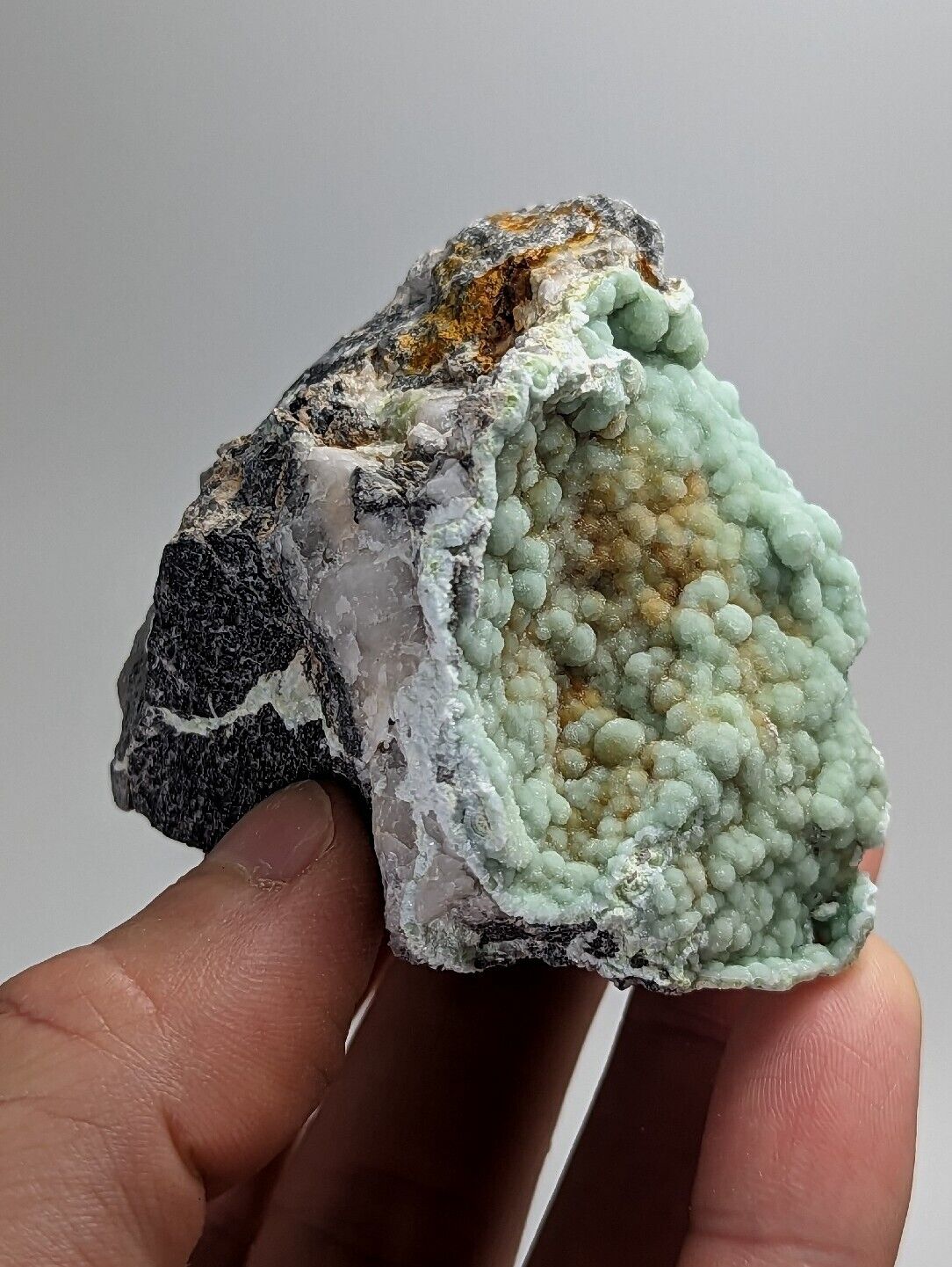 Wavellite w/ Iron Inclusions - Mauldin Mountain Montgomery County Arkansas - Collectibles:Rocks Fossils &
