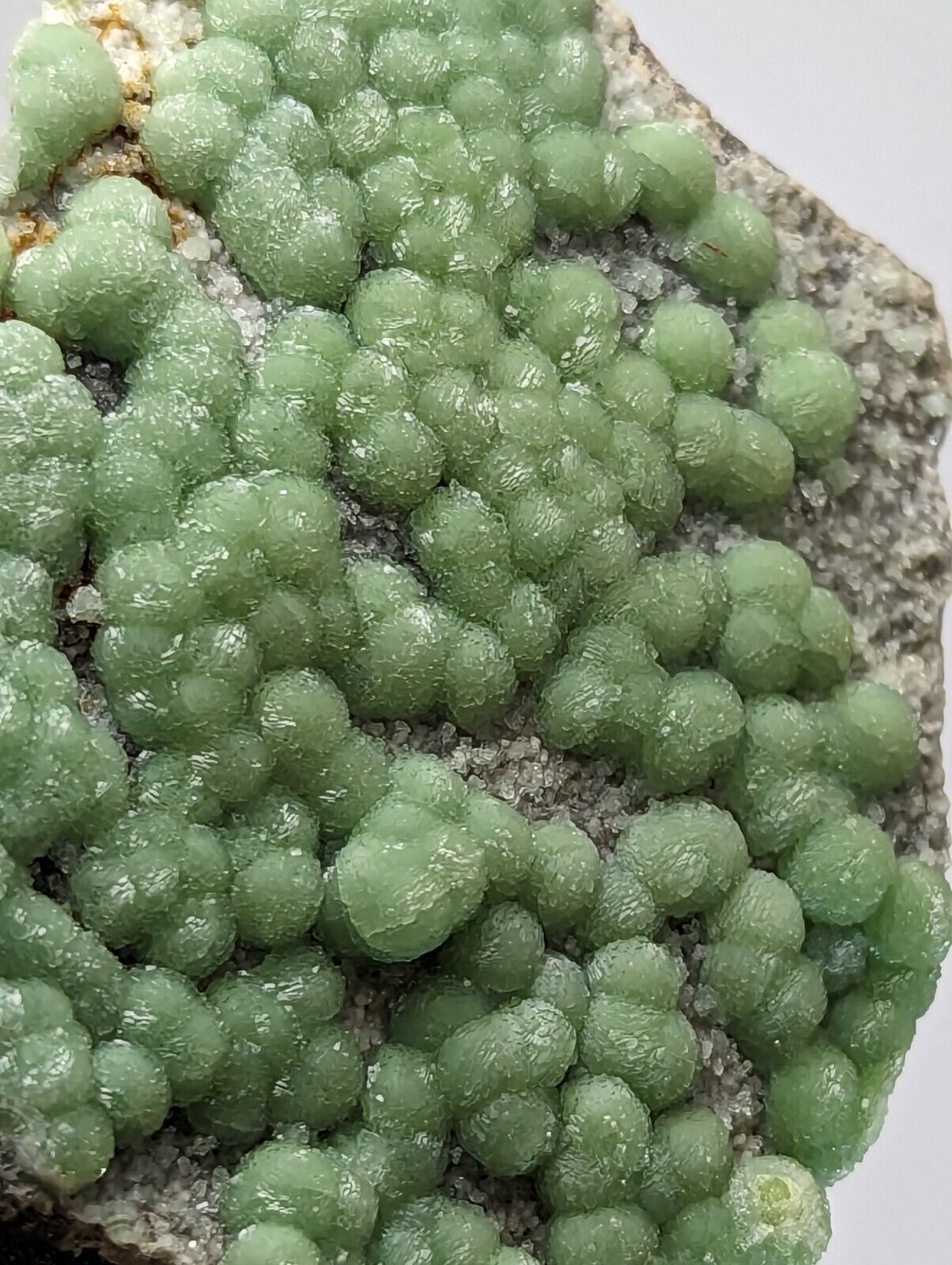 Wavellite + white mineral (variscite?) - RARE 1990s Old Stock - Mauldin Mountain Arkansas A + - Collectibles:Rocks